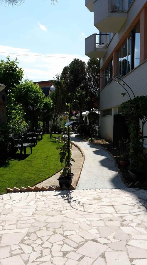 Hotel Royal Giulianova Buitenkant foto